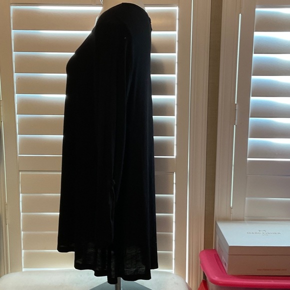 Haani Black Long Sleeve Blouse - Picture 4 of 6